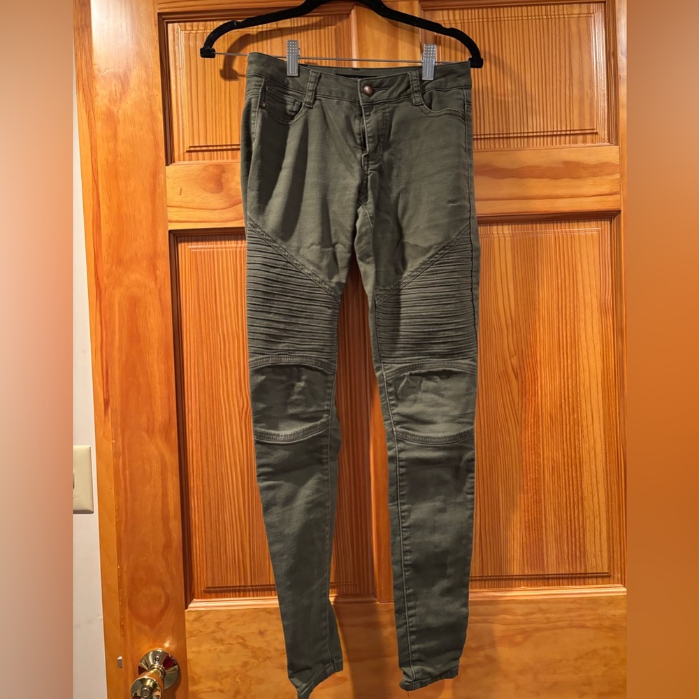 Moto jeans with ribbed details, olive green